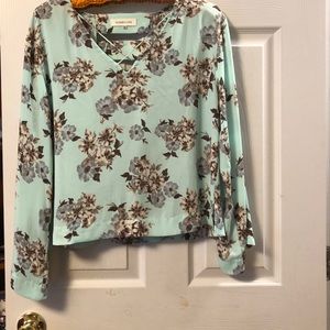 Floral Longsleeve Blouse